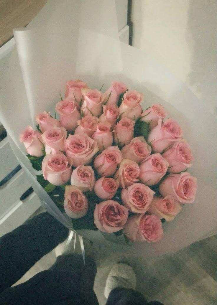 Corporate meeting room with carefully timed floral arrangements that maintain elegance throughout business hours